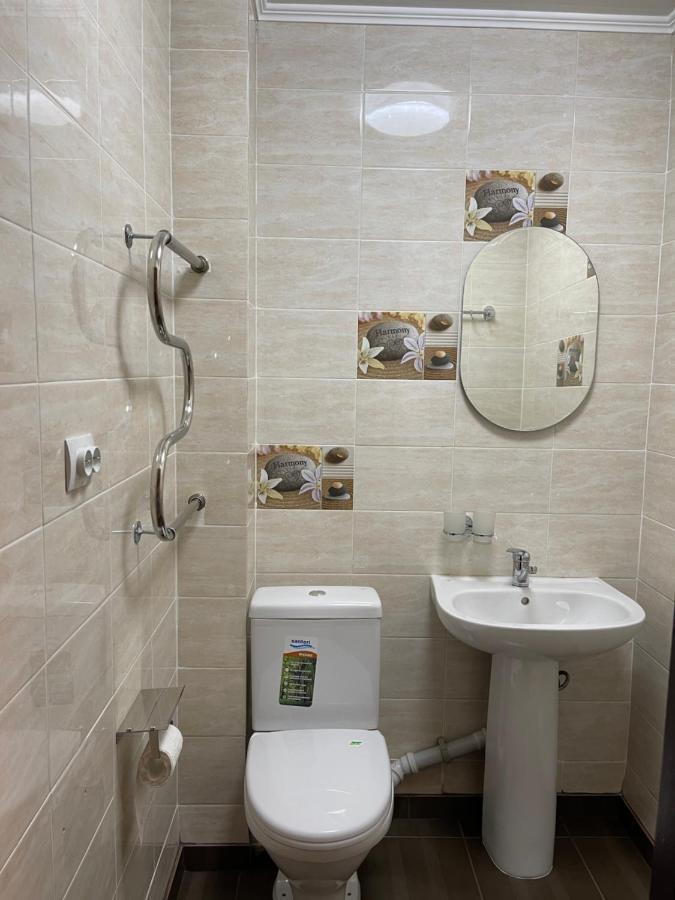 Отель Fam_House Бишкек Экстерьер фото