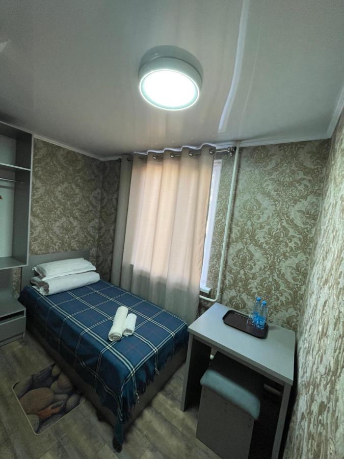 Отель Fam_House Бишкек Экстерьер фото