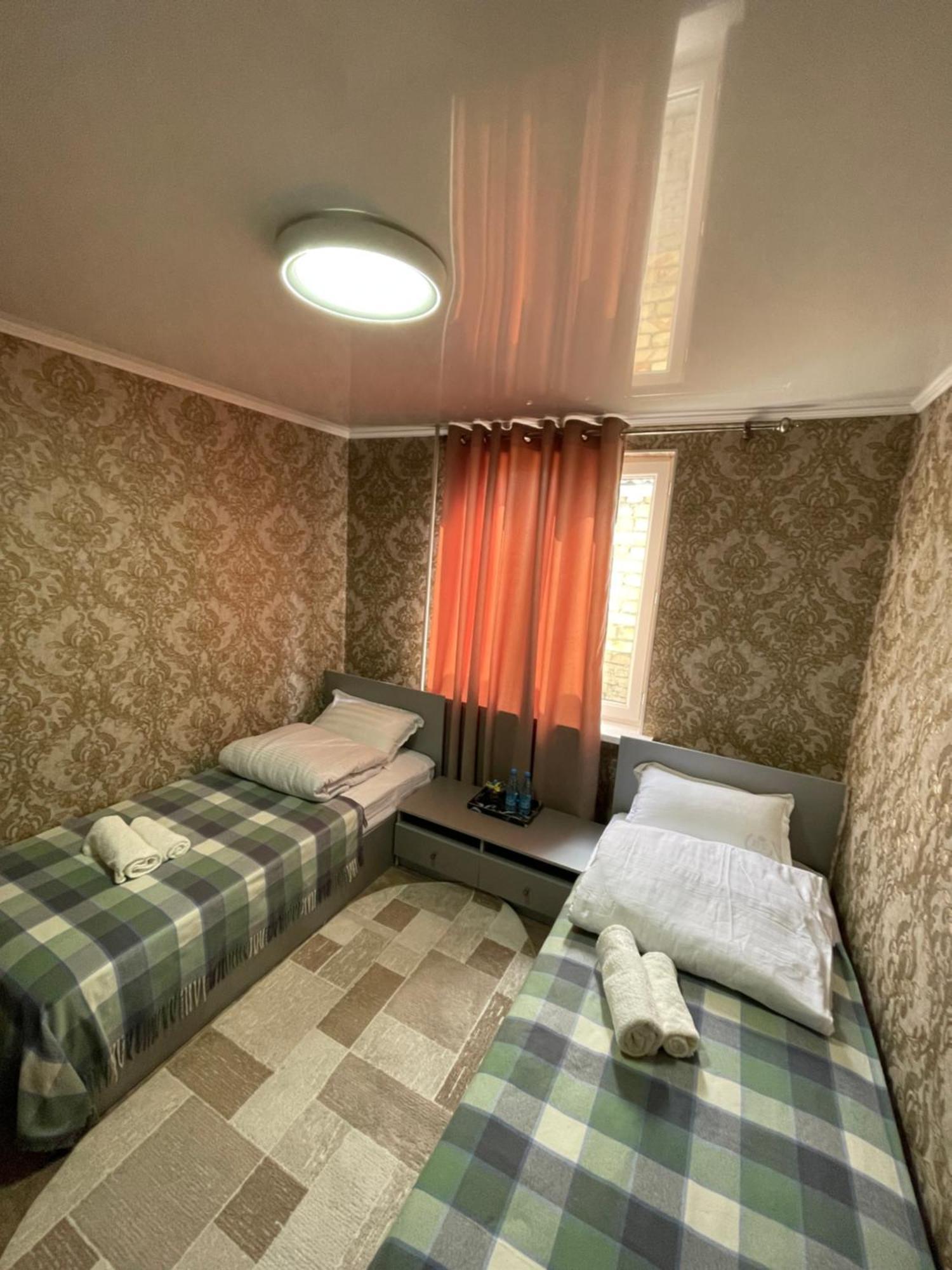 Отель Fam_House Бишкек Экстерьер фото