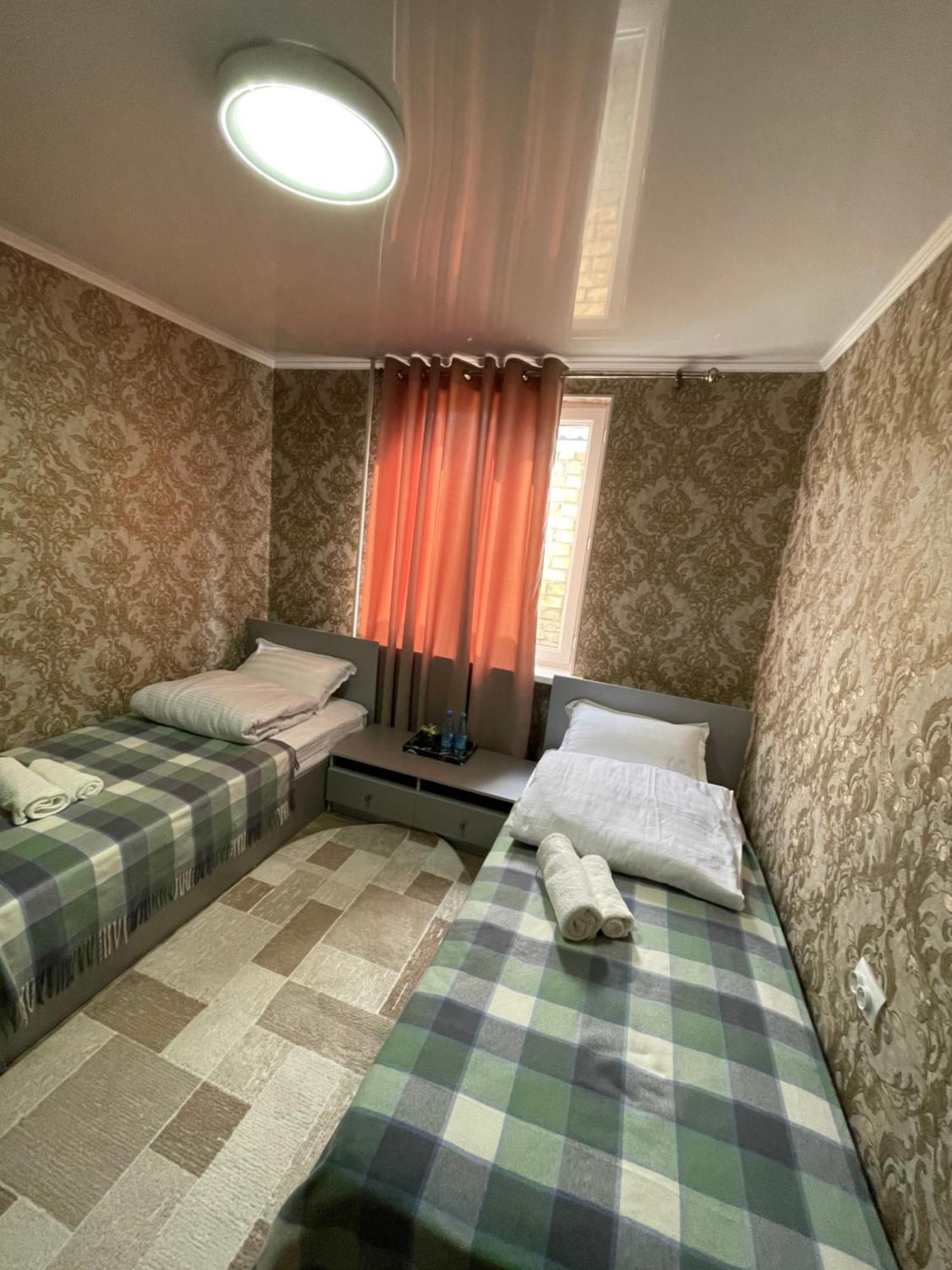 Отель Fam_House Бишкек Экстерьер фото